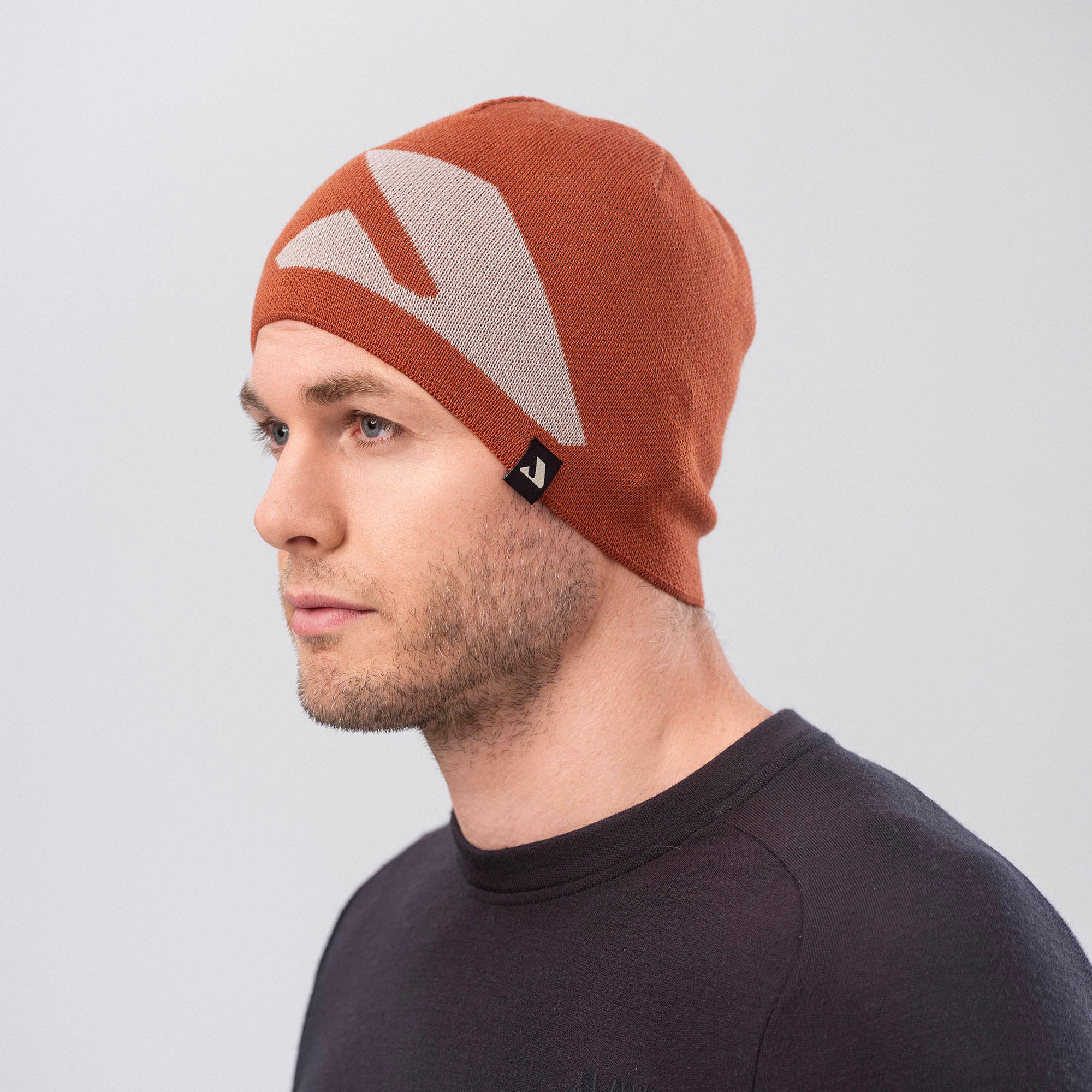 Beanie – Logo