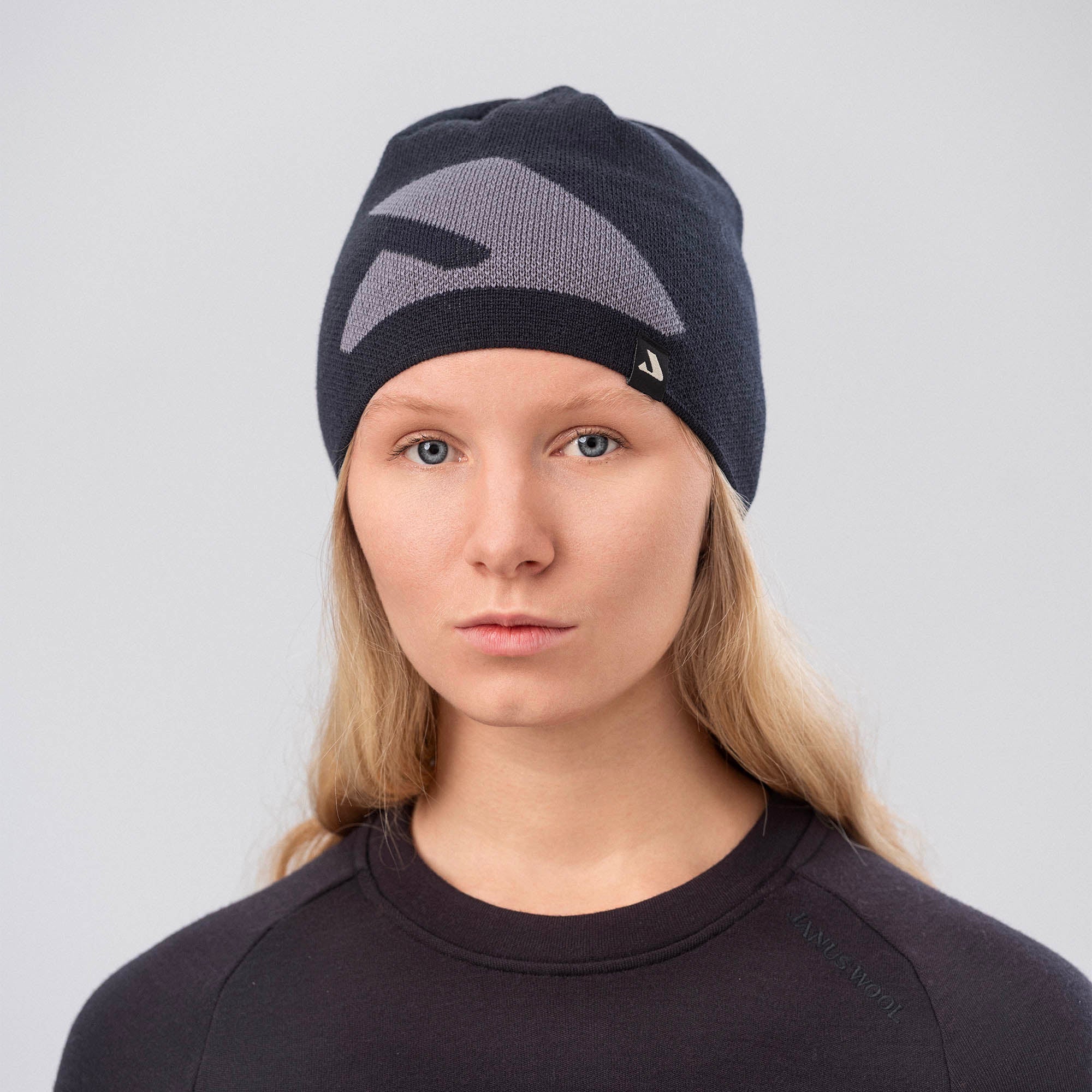 Beanie – Logo