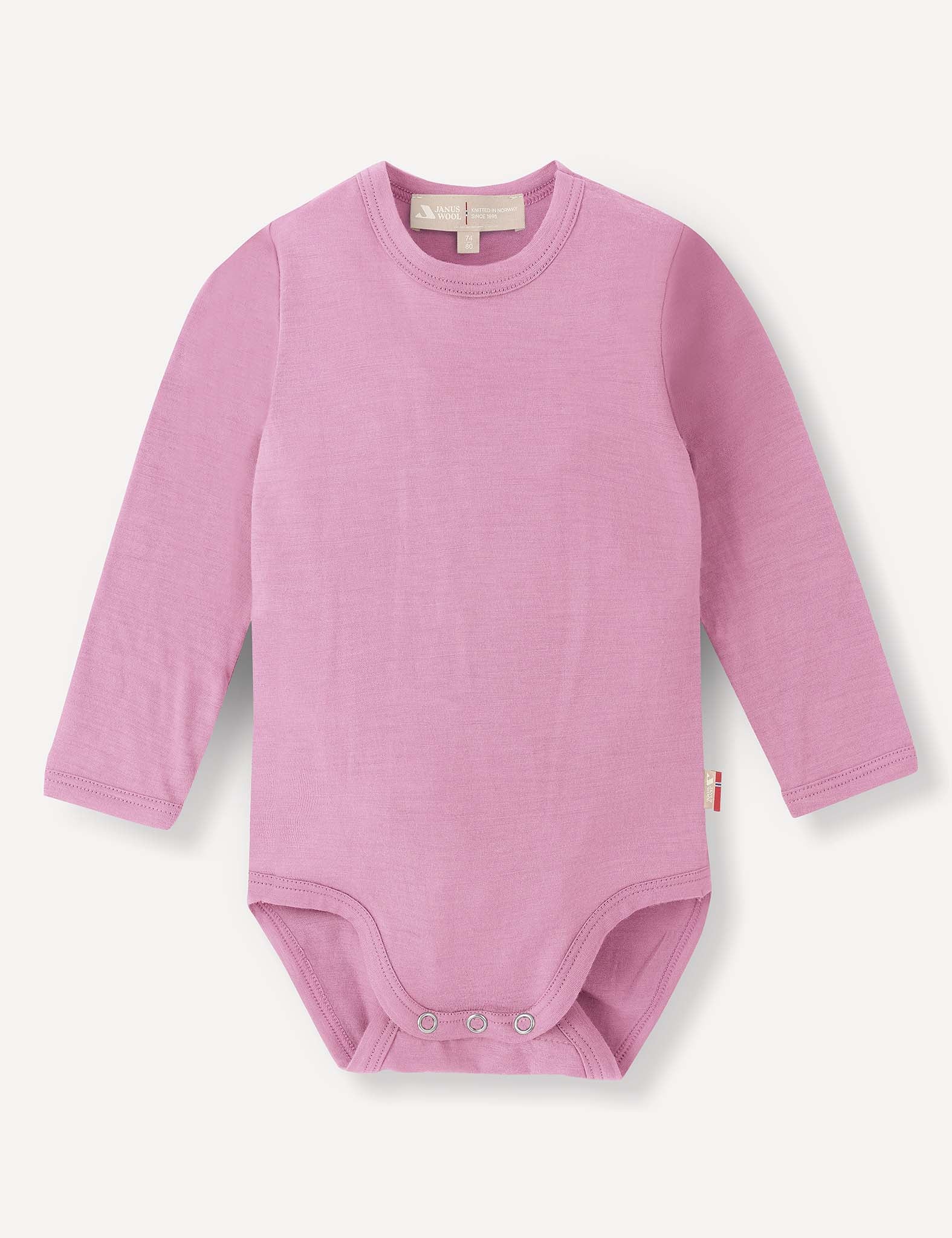 A long-sleeve baby bodysuit in the color Mauve Orchid, crafted from breathable Merino fabric, with convenient snap buttons at the bottom, displayed on a light background. Product name: Body – Merino Baby Light.