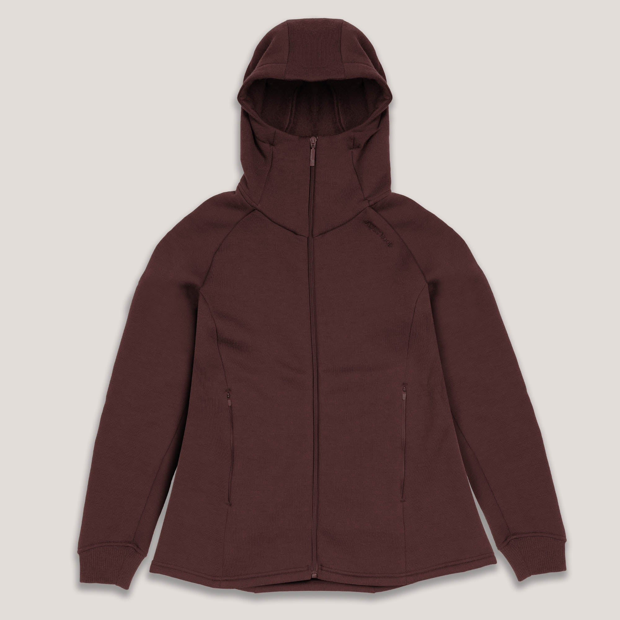The Hooded Jacket Merino – AirWool 280 Women in Tawny Port features long sleeves, a fitted design, and front pockets, shown flat on a neutral background.