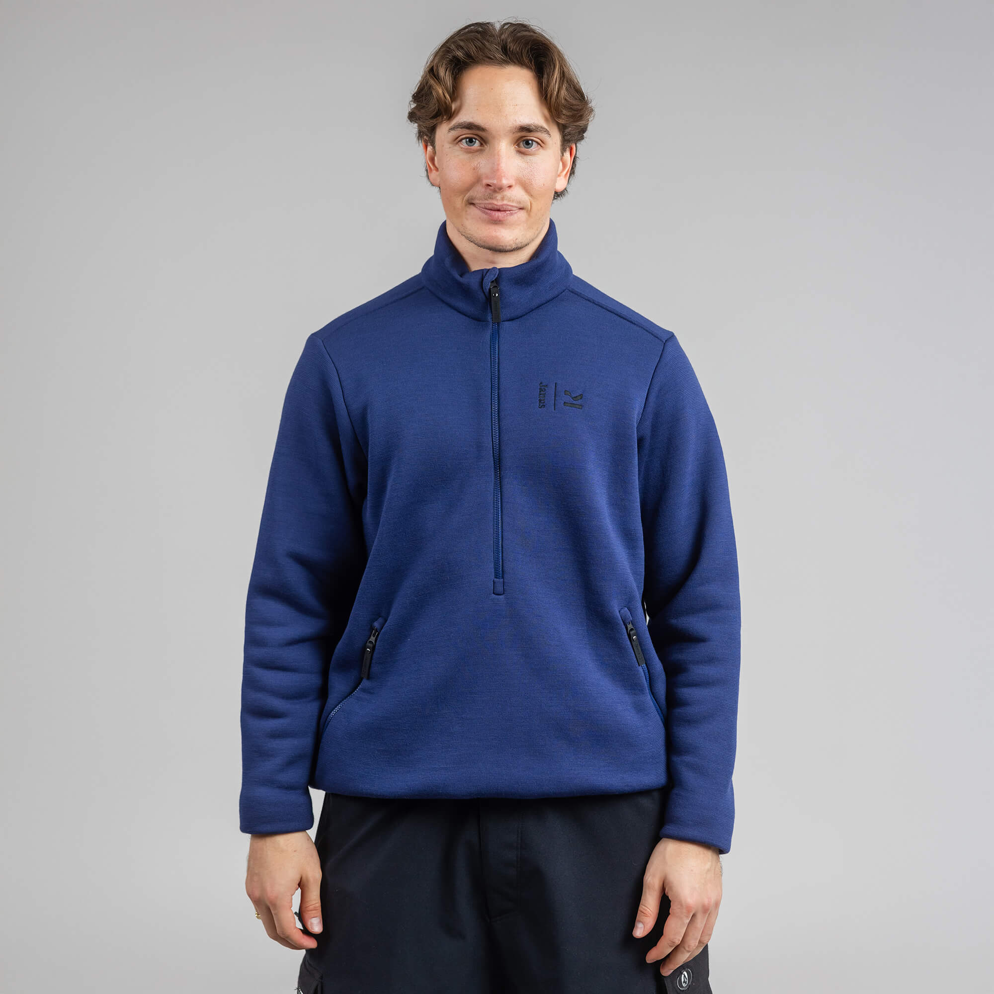 Janus x Kleveland ullfleece polo med zip til herre, farge blå