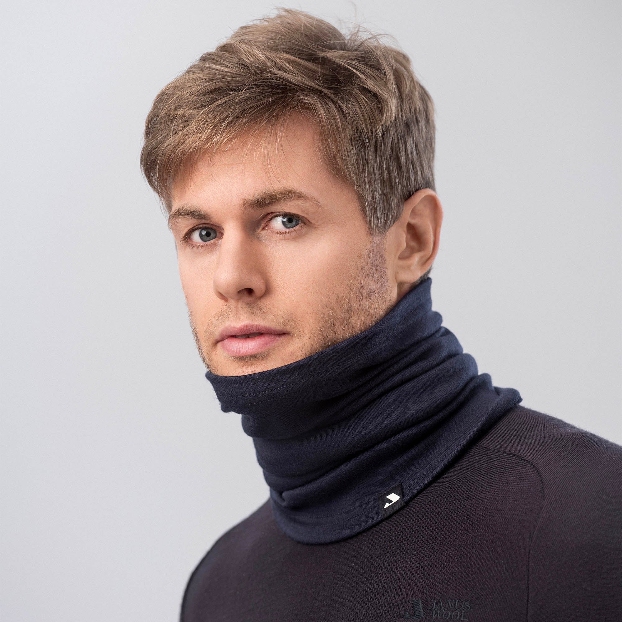 Hals – Classic Merino 215